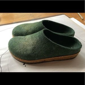 Wool Haflinger Clogs